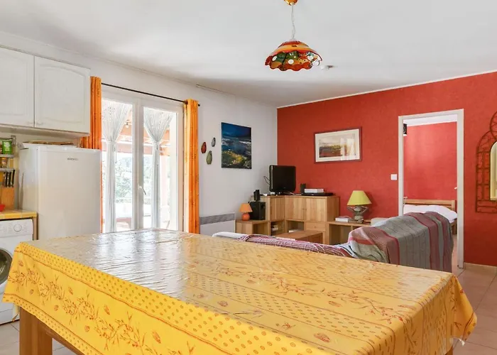 فيلة Sunny Getaway *